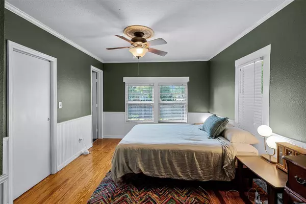 1038 N HAMPTON AVE, Orlando, FL 32803