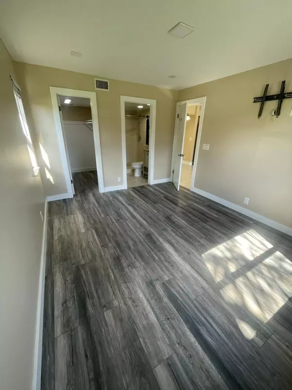 7233 E Golf Colony CT 102, Lake Worth, FL 33467