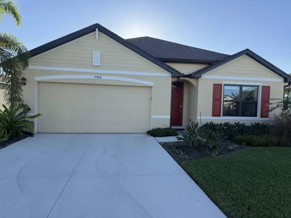 9742 SW Triton WAY, Port Saint Lucie, FL 34987