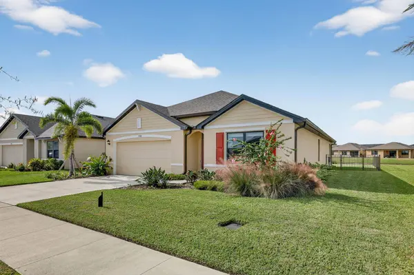 9742 SW Triton WAY, Port St Lucie, FL 34987