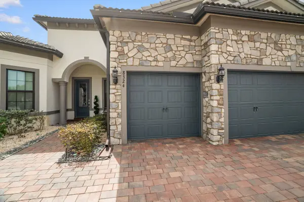 8324 PEDIGREE CIR, Lake Worth, FL 33467