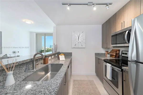 514 SW 22nd Ave #204, Miami, FL 33135