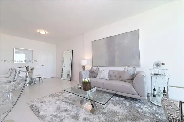 514 SW 22nd Ave #204, Miami, FL 33135