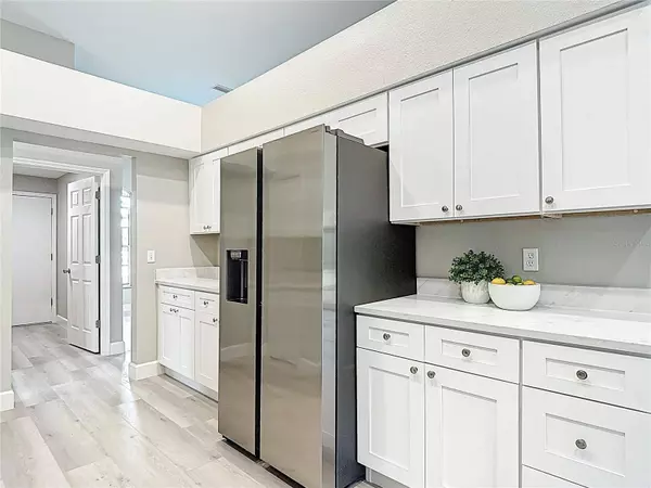 5809 SILAS CREEK LN, Wesley Chapel, FL 33545