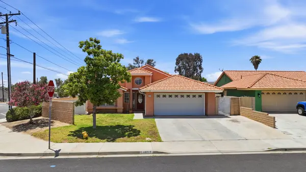 13997 Chervil Ct, Moreno Valley, CA 92553-4812