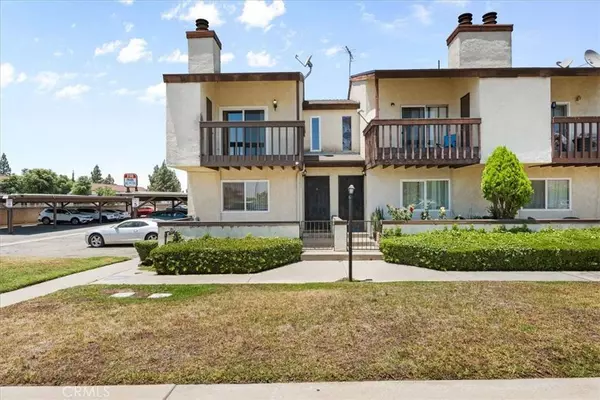 9100 Acacia AVE #6, Fontana, CA 92335