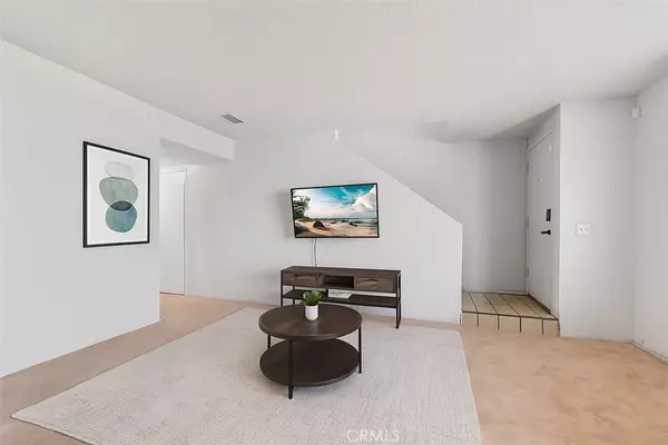 9100 Acacia AVE #6, Fontana, CA 92335