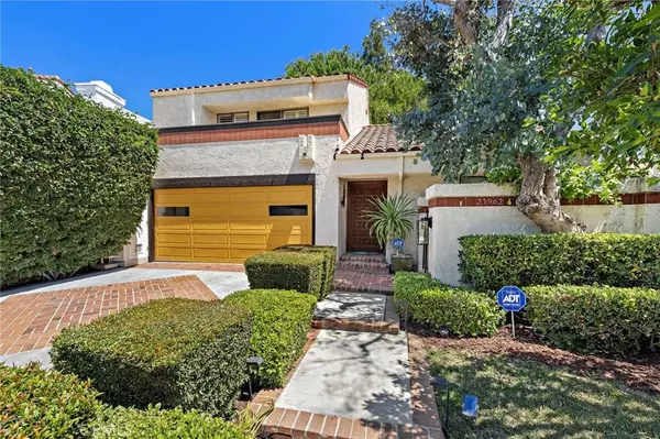 25962 Ernestine CT, Laguna Hills, CA 92653