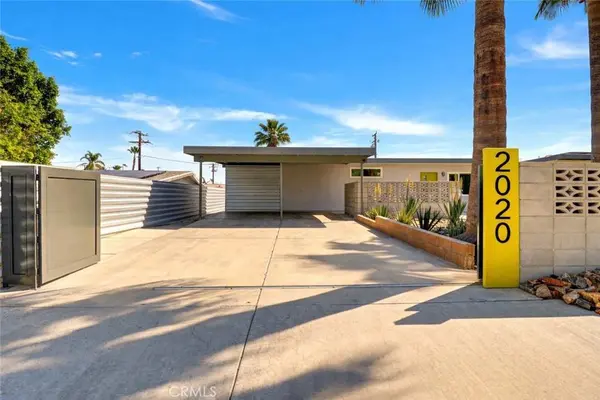 2020 Lawrence ST, Palm Springs, CA 92264