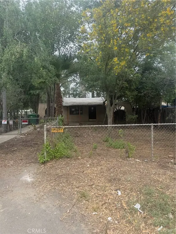 925 5th ST, Norco, CA 92860