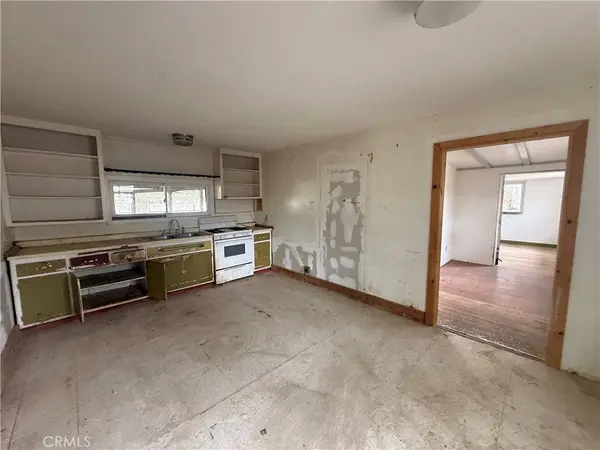 925 5th ST, Norco, CA 92860