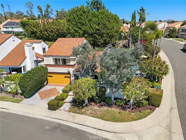 25962 Ernestine CT, Laguna Hills, CA 92653