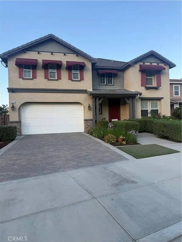 221 Pomegranate ST, San Jacinto, CA 92582