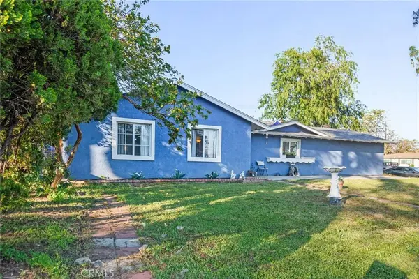 19450 Woodhill ST, Rialto, CA 92376