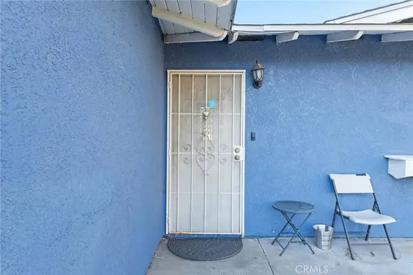19450 Woodhill ST, Rialto, CA 92376