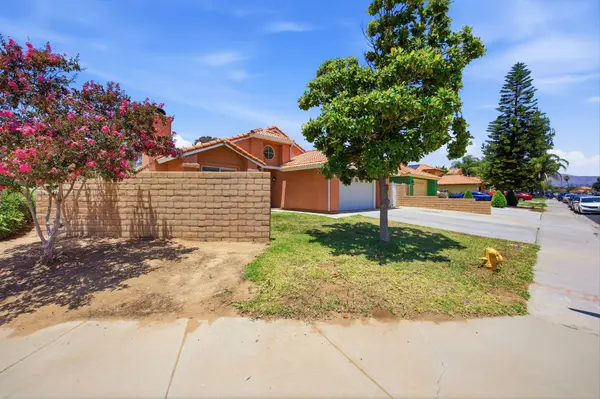 13997 Chervil Ct, Moreno Valley, CA 92553-4812