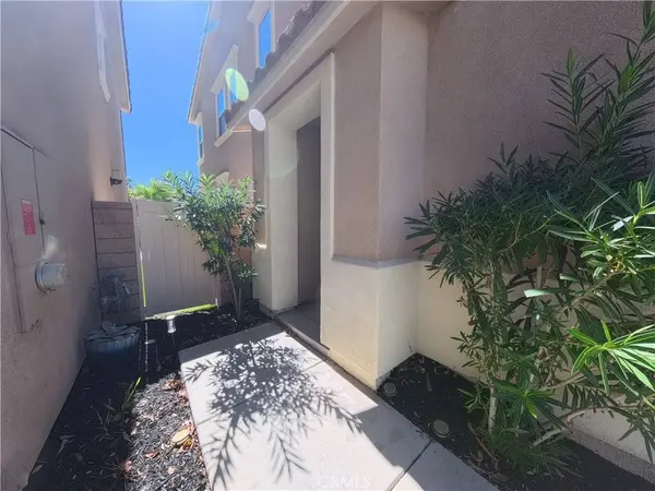 24251 Lilac LN, Lake Elsinore, CA 92532