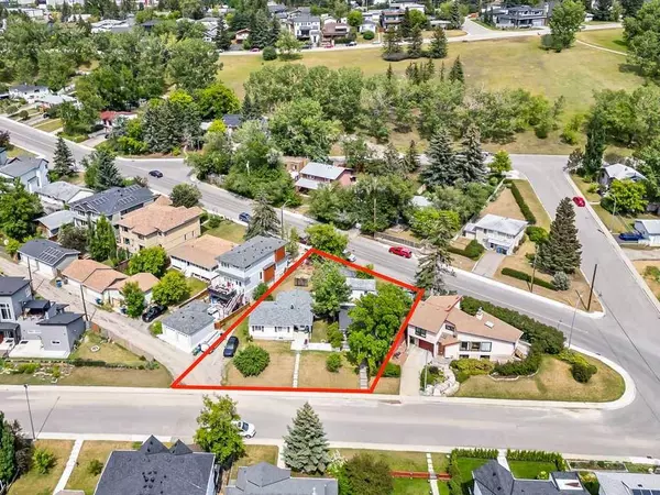 4904 22 AVE NW, Calgary, AB T3B 0Y7