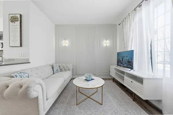 189 Mahogany DR, Calgary, AB t3m2k6