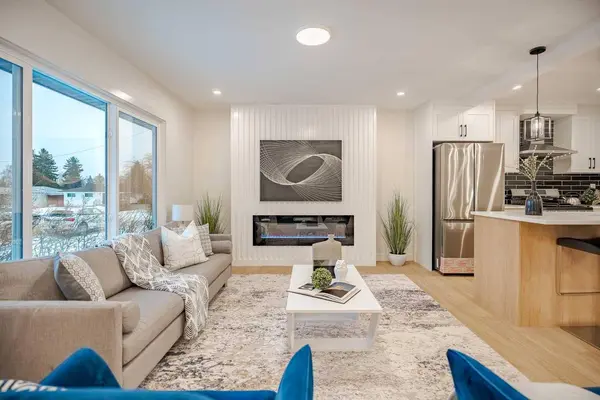 451 Arlington DR SE, Calgary, AB T2H 1S4