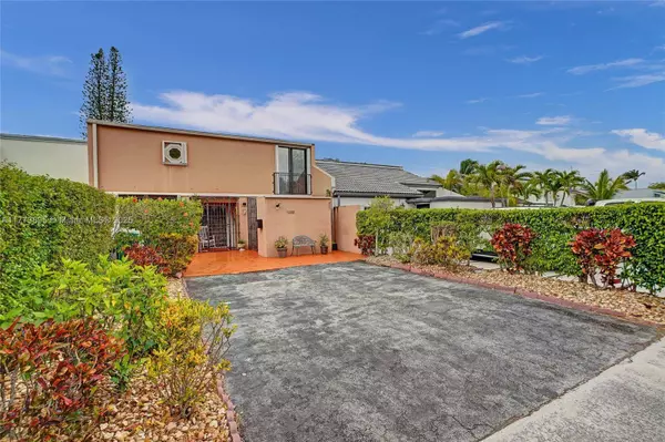 12332 SW 18th Ter, Miami, FL 33175