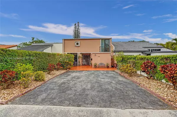 12332 SW 18th Ter, Miami, FL 33175