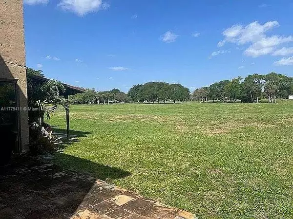 11724 SW 134th Ct, Miami, FL 33186