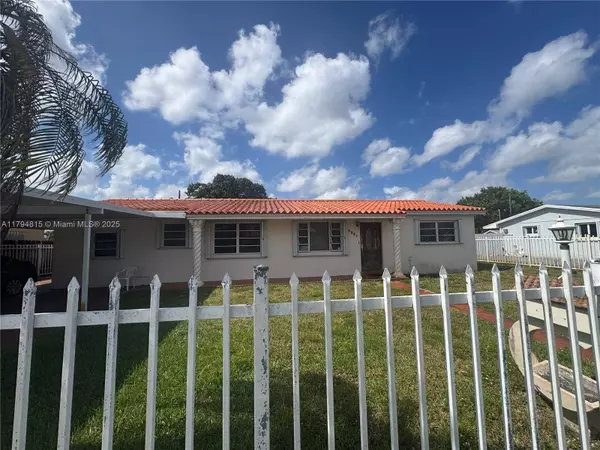 2831 NW 212th St, Miami Gardens, FL 33056