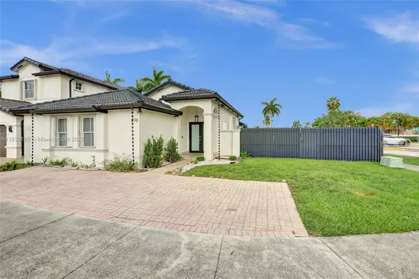 898 NW 131st Ave, Miami, FL 33182