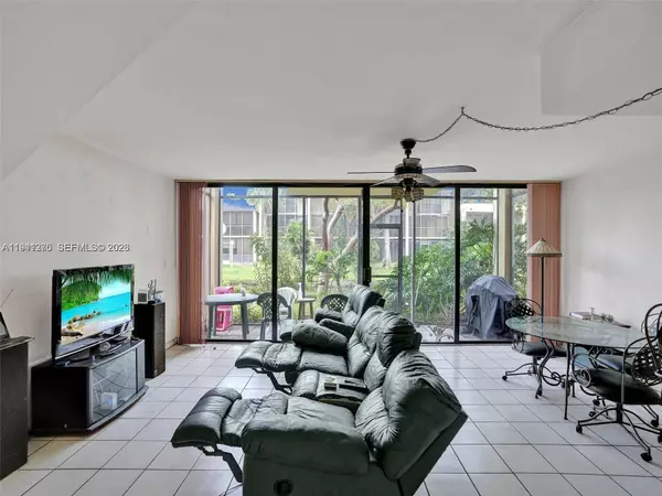 2910 SW 87th Ter #1701, Davie, FL 33328