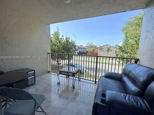 15241 SW 80th St #207, Miami, FL 33193