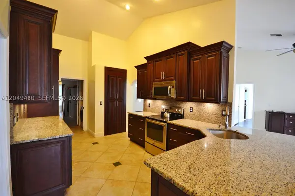 17569 N 89th Pl N, Loxahatchee, FL 33470