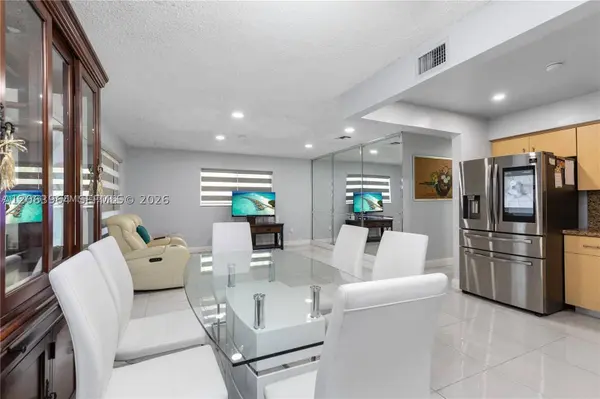 1211 NW 179th St, Miami Gardens, FL 33169