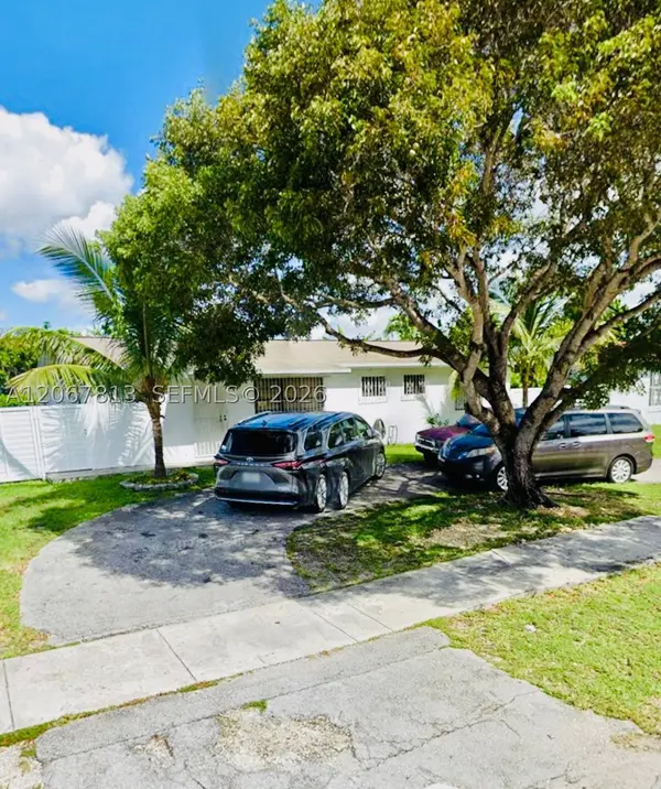 12761 SW 256th St, Homestead, FL 33032