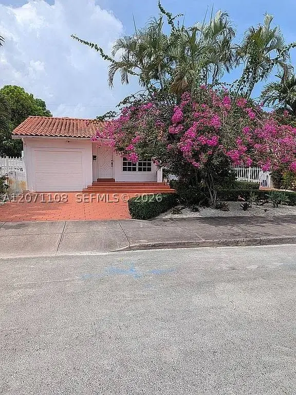 41 Campina Ct