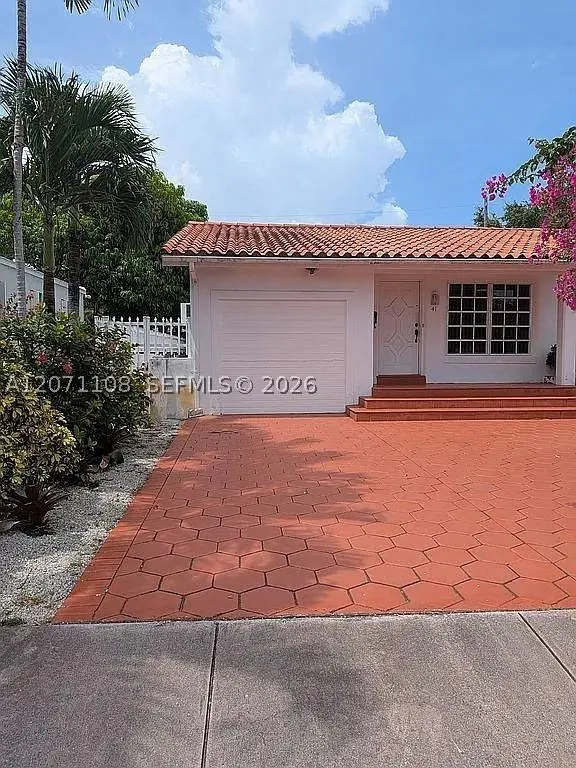 41 Campina Ct, Coral Gables, FL 33134