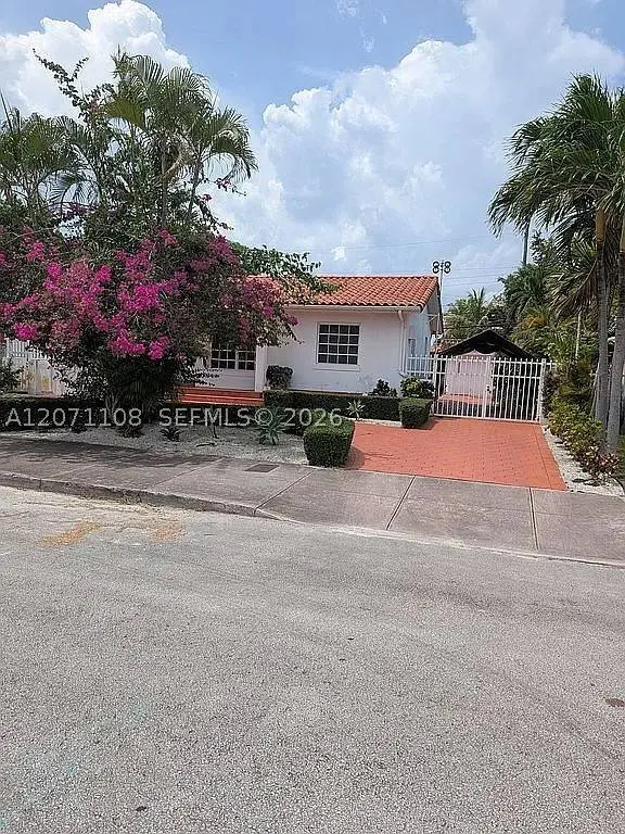 41 Campina Ct, Coral Gables, FL 33134