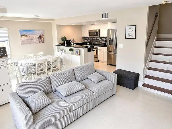 8575 NW 5th Ter #1509, Miami, FL 33126