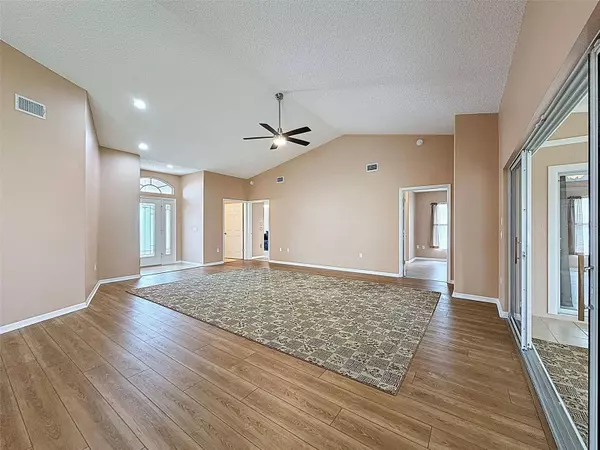 18549 GRAND CLUB DR, Hudson, FL 34667