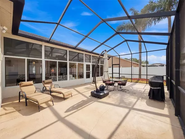 8704 CYPRESS LAKES BLVD, New Port Richey, FL 34653