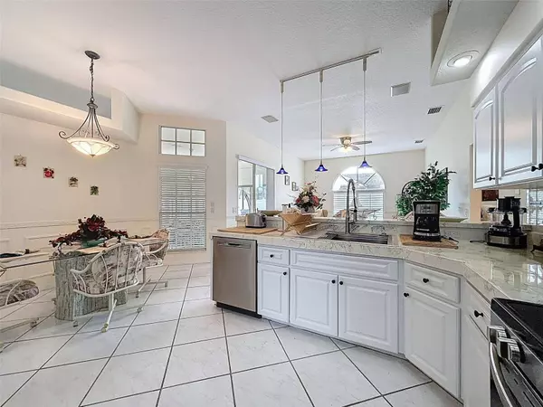 8704 CYPRESS LAKES BLVD, New Port Richey, FL 34653