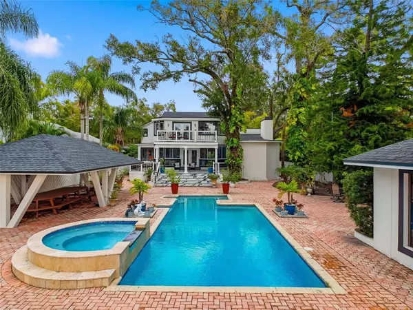 7214 N OLA AVE, Tampa, FL 33604