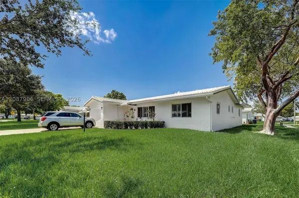 1651 NW 85th Ave, Plantation, FL 33322