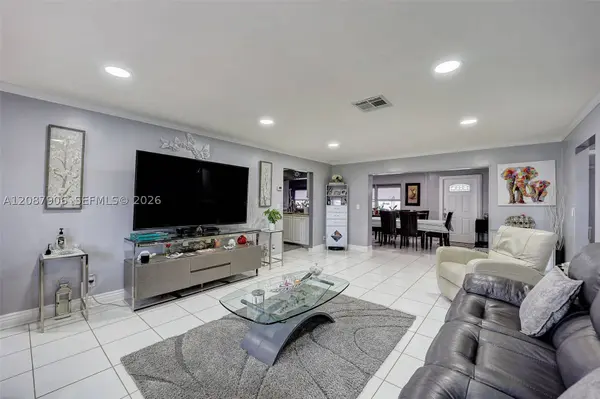 1651 NW 85th Ave, Plantation, FL 33322