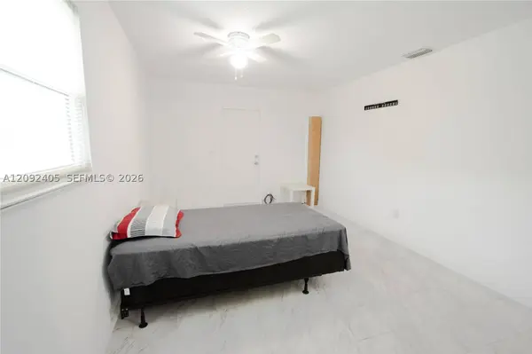 100 SE Eyerly Ave, Port St. Lucie, FL 34983