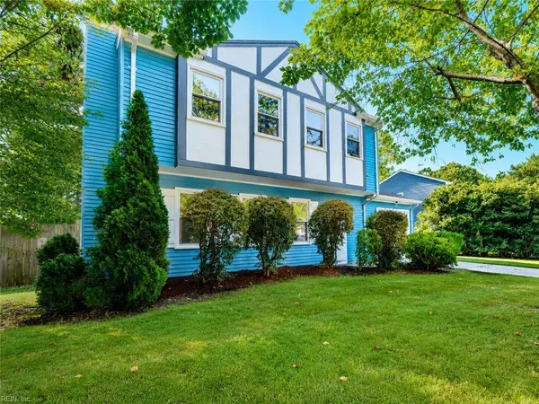 33 Edgemont DR, Hampton, VA 23666