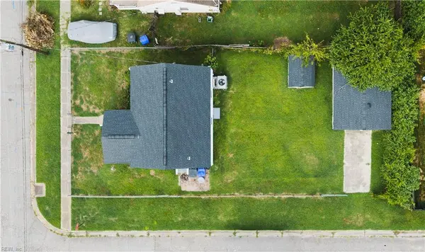 3400 Arlington PL