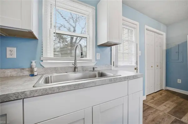 408 Roane DR, Hampton, VA 23669
