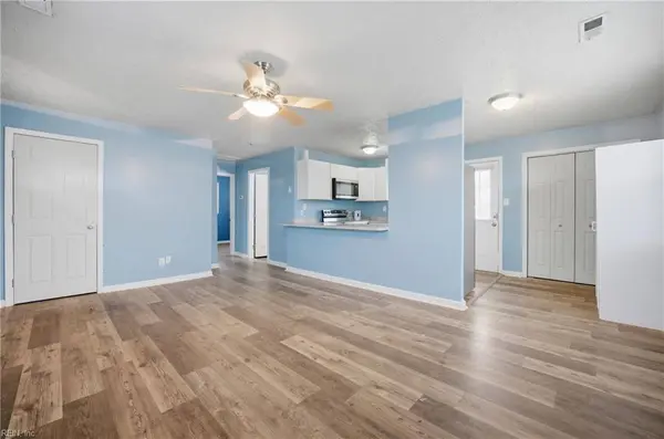 408 Roane DR, Hampton, VA 23669