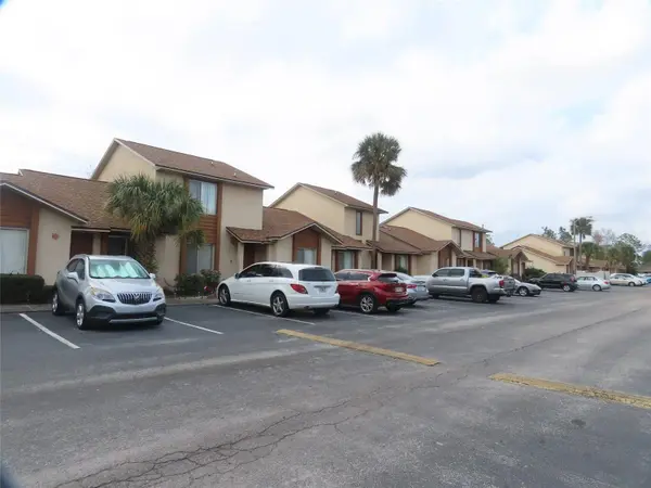5172-5186 LA MANCHA CT #17, Orlando, FL 32822